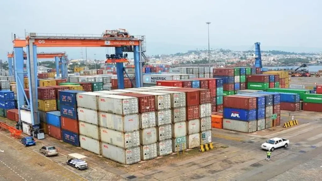 Microsoft Dynamics 365 dashboard managing transportation, logistics, and delivery operations in real time.